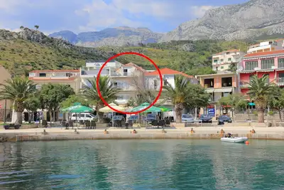 Appartement d'une chambre avec le balcon et la vue sur le mer Podgora, Makarska (A-18918-a)