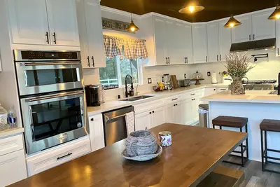 Image de Modern Farmhouse Space
