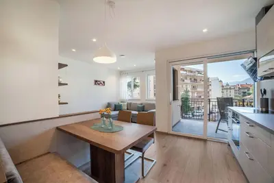 Image de City Apartment Flora in Merano with terrace and garage