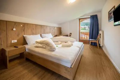 Image de Appartement de vacances \"Résidence Condor Schlern\" avec vue sur les montagnes, sauna et jardin