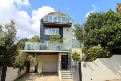 Image de Bournecoast: Modern House In Town Centre With Games Room - Snug - Wifi - Hb3114