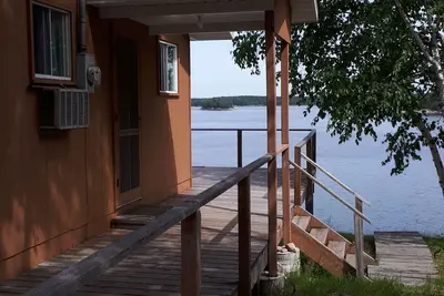 Image de 3 Cottages on the water with a spectacular view