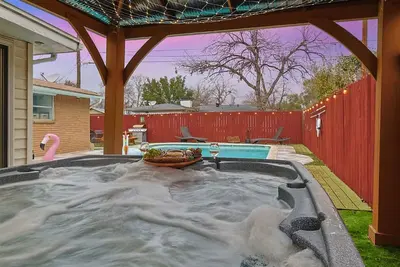 Image de Serene 5br/2b Home with Pool, Hot Tub & Fire Pit
