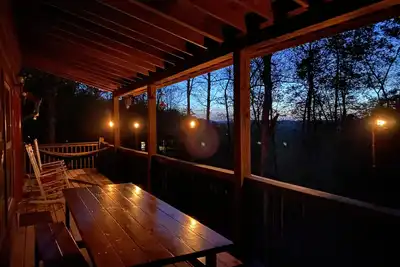 Image de Best Reviews at Four Friends’ Cabin. Trout Fishing! License 011332