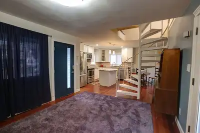 Image de Beautifully Renovated 2br Home  Silver Spring