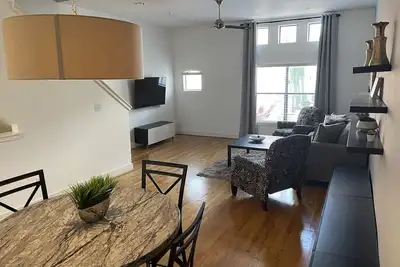 Image de Luxury 2bed/jacuzzi tub