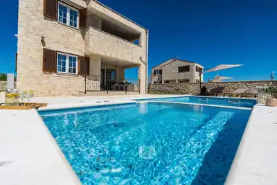Image de Villa St Vid 1 (V3224-K1) - Privlaka (Zadar)