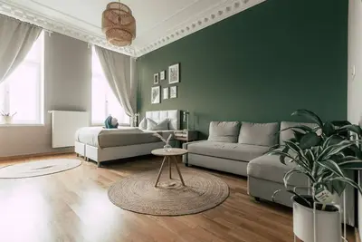 Image de *Big Boho* 3-room apartment with eat-in kitchen and balcony - Luga Homes -