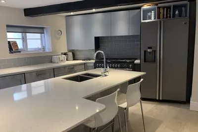 Image de Grade Ii listed townhouse, set in the heart of Monmouth