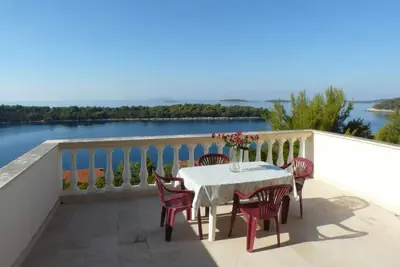 Image de A1 - apt near beach with terrace and the sea view