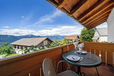 Image de Appartement \"Meran\" avec vue sur les montagnes, Wi-Fi, balcon et jardin