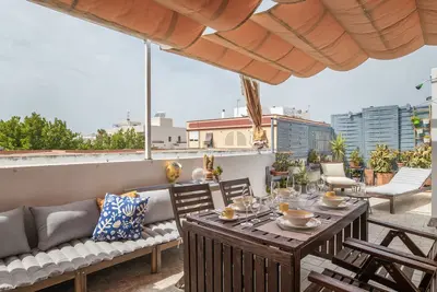 Image de Appartement Atico Rota Centro près de la plage avec Wi-Fi, A/C et terrasse