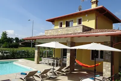 Image de Villa Massimiliano, with private heated pool and garden