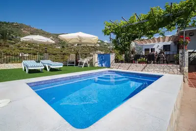 Image de Cortijo Rio Torrox - Trois Chambres Gîte, Couchages 6