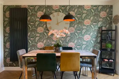 Image de Luxury 3 Bed Stay In Bedford Town By Moribula Stays Sleeps 5 Adults Plus 3 Kids