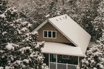 Image de Big Tub Paradise - Tranquil Oasis Surrounded by Nature