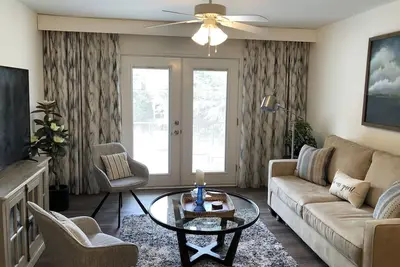 Image de Jewel of Franklin - Walk to Main Street!