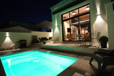 Image de Alpilles. Magnificent Provencal Loft. Furnished Tourism 4 stars