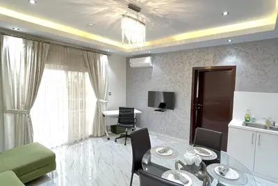 Image de Luxurious One Bedroom Apartment with Free Breakfast