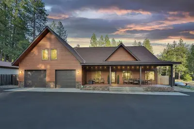 Image de Driftwood Shores Bliss (Chalet By Lake Cle Elum)