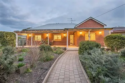 Image de At The Beach: Your Ultimate Coastal Getaway