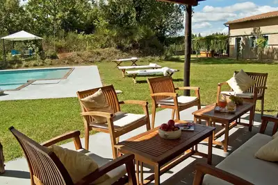 Image de Villa for 12 with A/C, wifi and a large pool in the Chianti