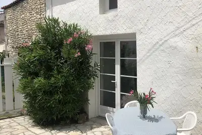 Image de Royan  - charmante maisonnette T3 avec terrasse