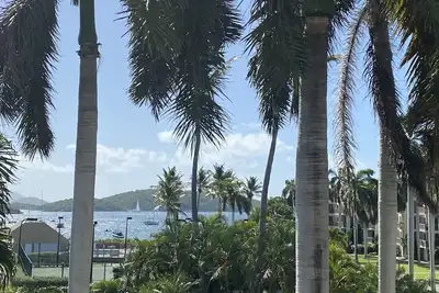 Image de Beautifully-Furnished Family-Friendly 2 Bdrm Condo With Stunning Views