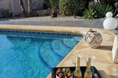 Image de Villa Pour 8 Personnes Avec Piscine Privée à 3km des Plages, Restos, Magasins,