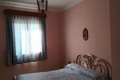 Image de Piso Bien Situado, Aparcamiento en la Misma Puerta