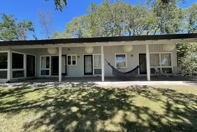Image de Mid Century Charmer in Sonoma Valley