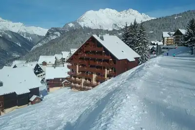 Image de Chalet des Neiges Oz 3300 by pistes & lifts, two bedrooms, ski Alpe d’Huez