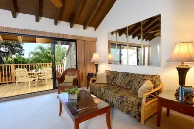 Image de Ocean-View Maui Kamaole Escape – A/C, Lanai, Walk to Beach & Pool!