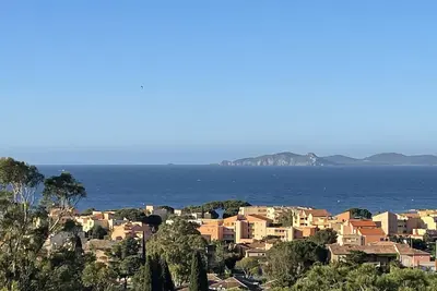 Image de Appartement avec terrasse, vue magnifique sur la mer