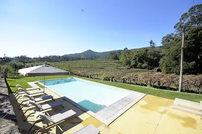 Image de Villa 290 Luxurious Reconverted Farmhouses w/ Pool