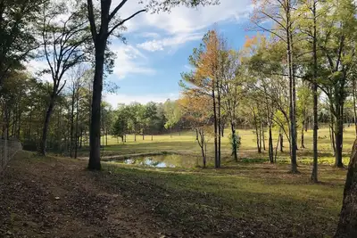 Image de Secluded and Peaceful Ranch House
