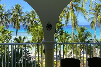 Image de Luxurious Sapphire Beach Condo with amazing view