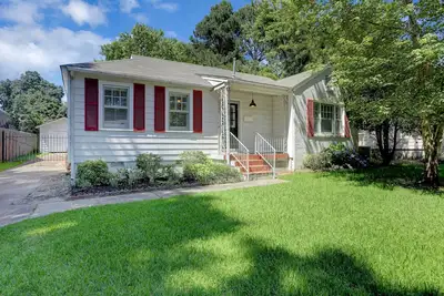 Image de *Memphis themed house minutes away from Beale, Zoo, Museums!