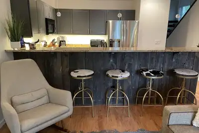 Image de New Listing with Location and Family in Mind! !