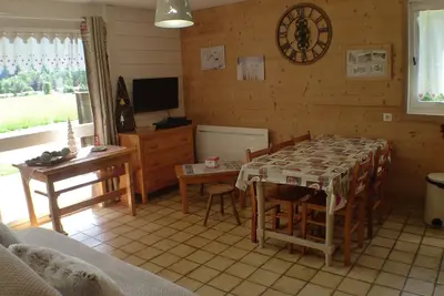 Image de T2 calme à Samoëns, terrasse et parking pour 4-6 pers.