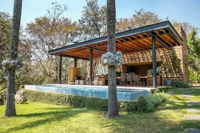 Image de Exclusive Ranch 4br with Pool by Tasman