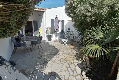 Image de Maison - 4 pers - 2 chambres - Plage à 300 mètres - Résidence avec piscine