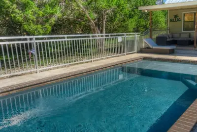 Image de Texas Kind of Way @ Frio River Vacation Rentals