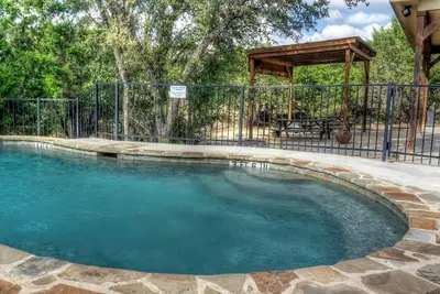 Image de Heaven's Canyon @ Frio River Vacation Rentals