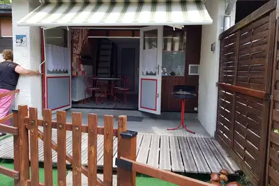 Image de Duplex 24m2 avec terrasse et chambre en mezzanine. Proche du mont Dore. (5km).