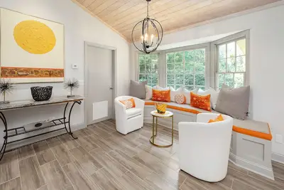 Image de Cozy Coastal Home Located Mid Island