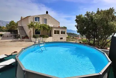 Image de Maison de vacances privée avec bain à remous, Wifi, piscine privée, climatisation, Tv, terrasse