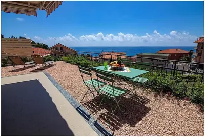 Image de Fully equipped apartment with Seaview | Ap04
