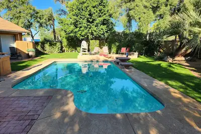 Image de Scottsdales Best, The Front Porch, Hot Tub and Pool\n