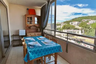 Image de Studio cabine à 300m de la plage avec loggia vitrée